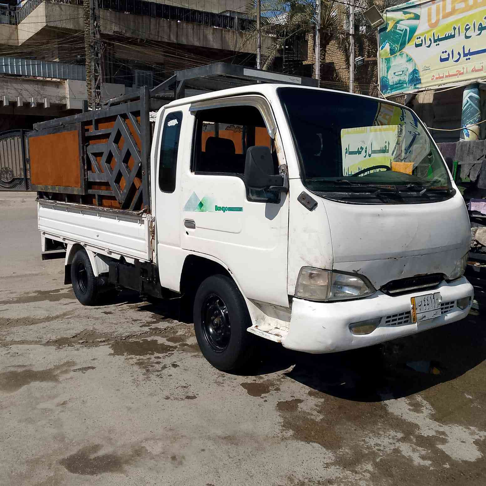 كيه البيع موديل 99 جديده مكينه لابخار ولا تنقيص مال حاويه كير جديد اكسن حداديه جديده توها بدليه كهربايت كله شغاله تخم تاير جديد ماعايزه شي سياره  بسعر مناسب  رقم انبار سنويه ساقطه مكان بغداد  رقم الهاتف ***********
