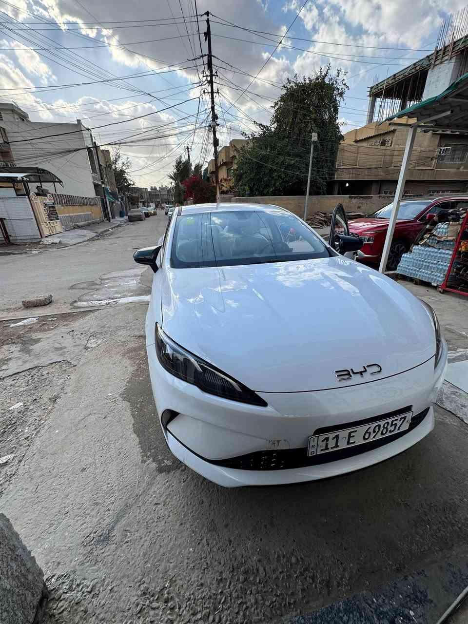 سيل فايف 2025 ماشيه ١٢ الف سياره جديده ضايفله كماليات السعر ١٧٧٥٠قفل مكاني بغداد الأمين ***********
