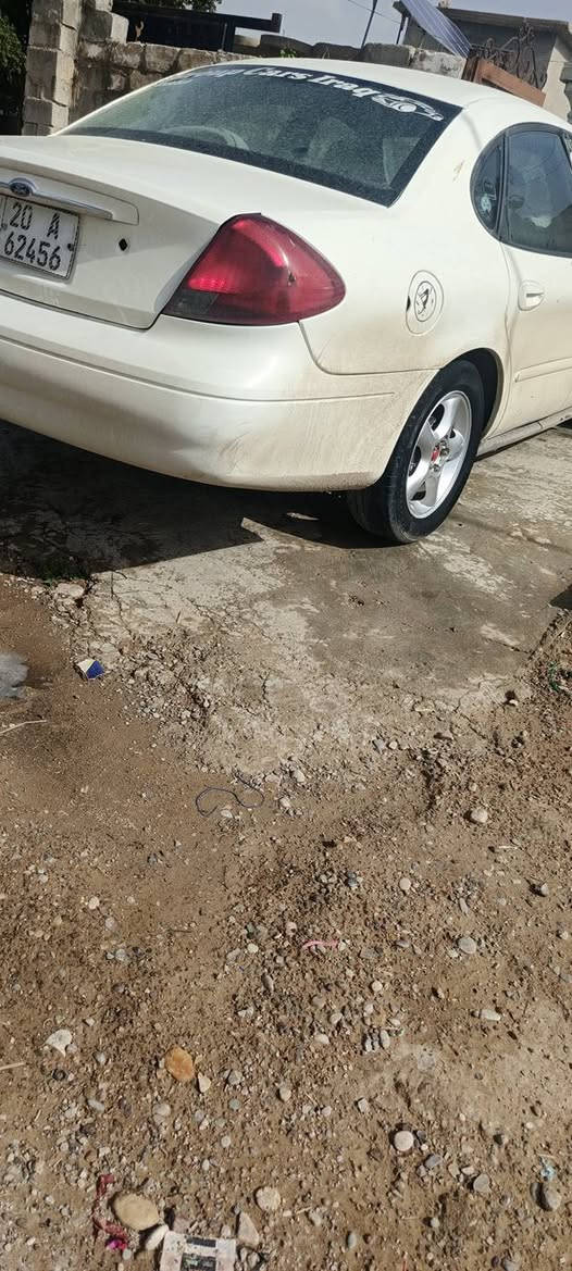 سلام عليكم ورحمه الله وبركاته سياره فورد موديل 2000 رقم ديالى سنويه ل 30 سياره كير محرك شرط كهربائيات كله شغاله باتري جديد تواير جدد محرك كورله سياره جاهزه صبغ لجمالي سياره دخلهه كلش حلوه بعده ع وضع شركه سعرهه 45وبيهه مجال مراوس حسب القناعه مكاني قضاء قرتبه رقم الهاتف ***********
