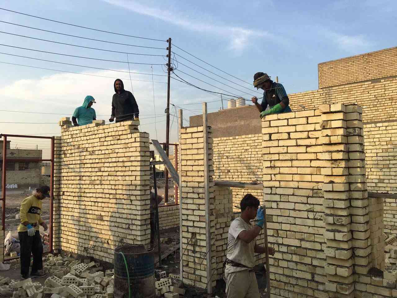 خلفه بنااء شغل نضيف درجه اوله نضافه + وزن البنااء التزام بالموعد الاستفسار اتصال ع ‏‪..***********
