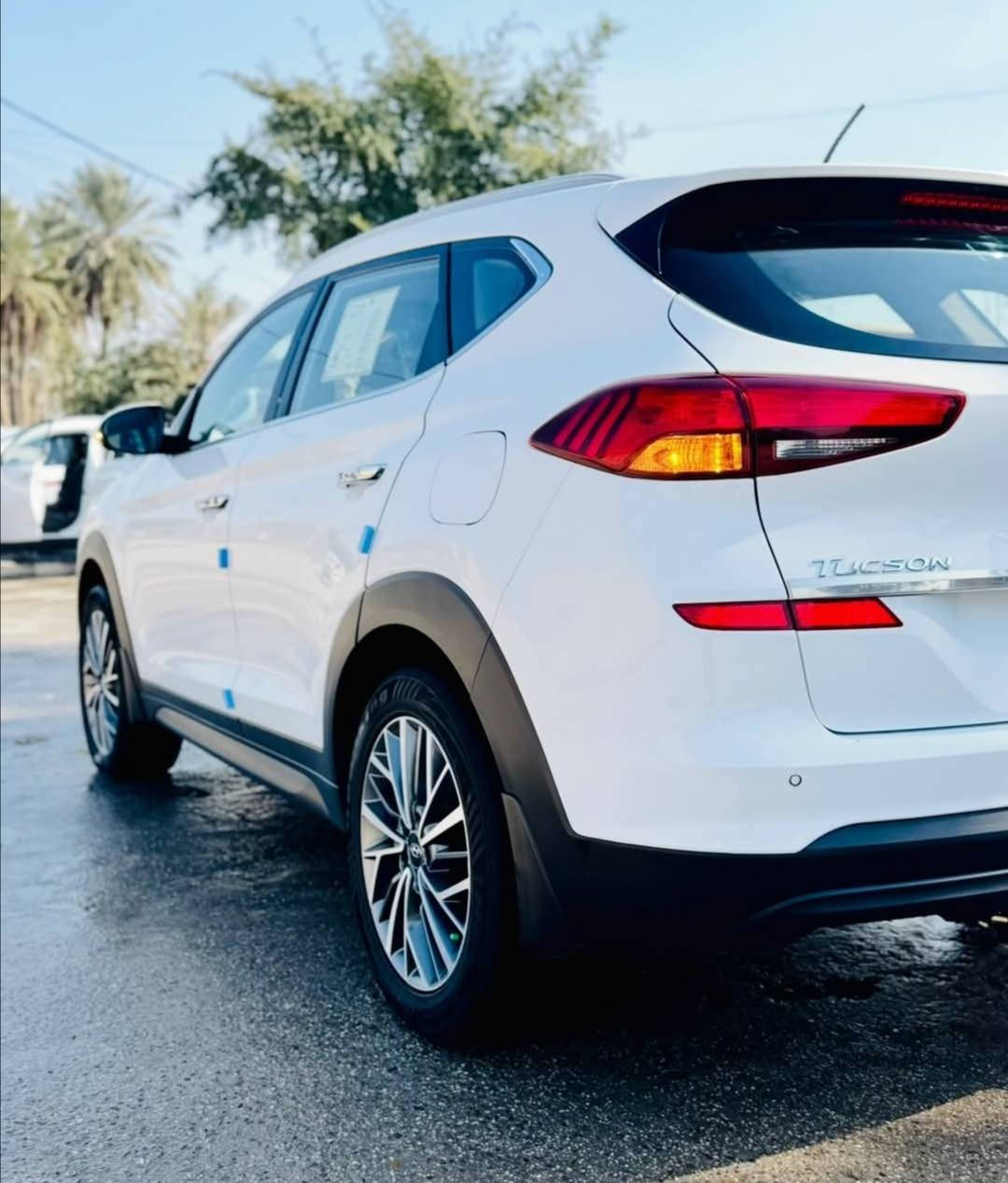 السلام عليكم للبيع او مراوًس
سورنتو ٢٠١٦ رقم بغداد دولي وارد امريكي بيه جاملغ وباب فول مواصفات سياره نضيفه وعليها ادامه كامله المواصفات:
بصمه 
بنوراما 
شاشه جبيره
سته سلندر 
سبعه راكب 
ثلاث قطع تبريد
ترحيب بل يدات
تدفئه بل كشنات
كشنات جلد
ويل كب كروم
اربعه جام اوتو
كشن السائق والصدر كهربائ
دفع رباعي AWD
اشاير بل مري 
مري شفط 
رادرات
بردات خلفيه
لايتات زنون 
حساسات
نظام ايكو وسبورت ونورمل
صندوق ذكي ينفتح عند الاقتراب 
السعر 160 للاستفسار***********
