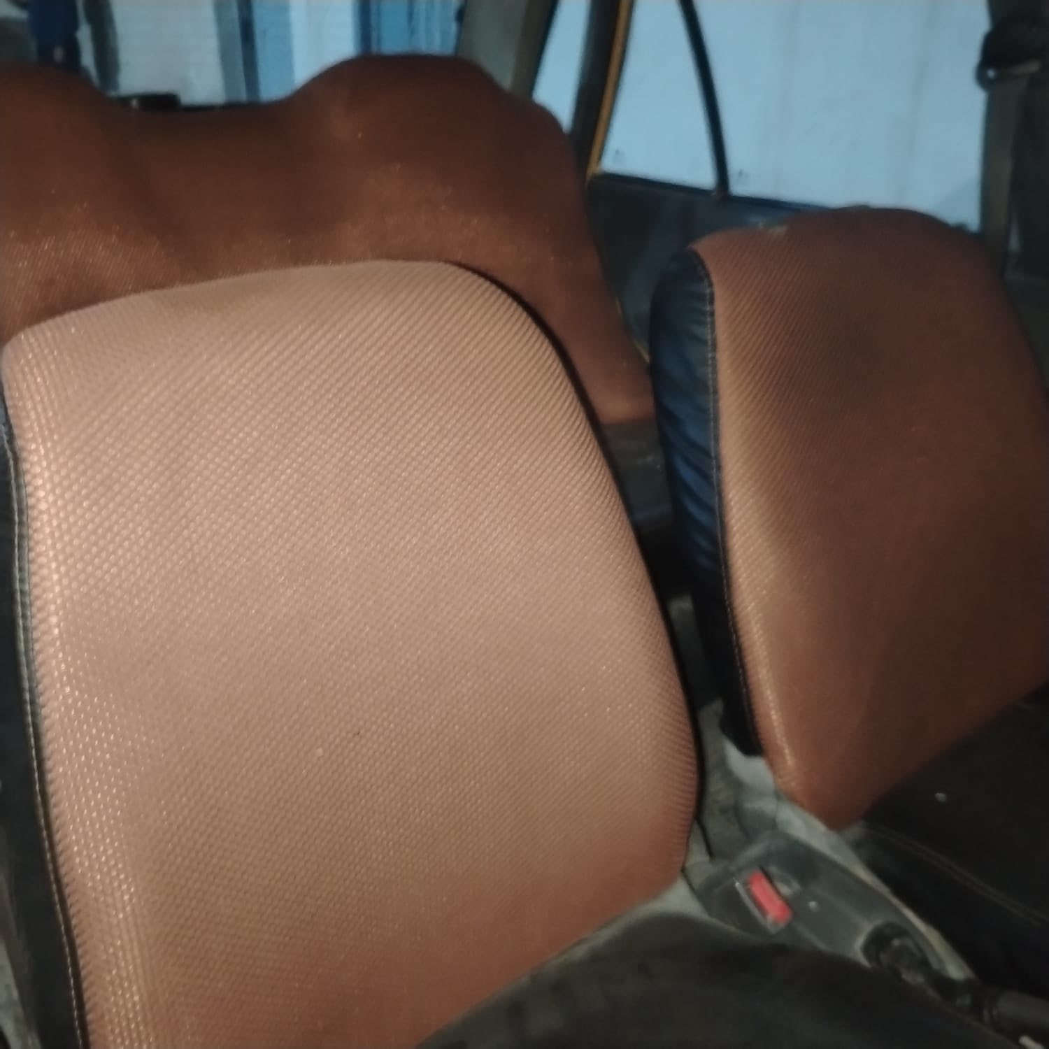 سلام عليكم سايبه ٢٠١٥ ابيعها بدون راعي اكفلك سرقه وعشاير رايدها ١٢ وبيه مجال مكاني بغداد الكريعات ***********
