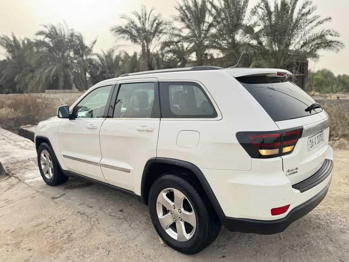 جيب لاريدو 2011 رقم قادسية انكليزي الجديد وارد كندي مكفولة ضربة وتبديل وصبغ عدا رش باب السائق اثر طخه بسيطه سيارة جديده ونضيفه استخدام شخصي مواصفات ويل كب نيكل 18 شاشه قلاب كشن جلد +كهربائي لايت عدسه زنون اصلي بصمة ابواب محرك 3600 قطعتين تبريد جاهزه محرك كير تخم تايرات 
السعر 158 وبيه مجال 

الناصريه سوق الشيوخ


**إذا كنت صاحب هذا الإعلان وتريد حذفه لأي سبب، رجاءا أرسل رسالة إلى الدعم الفني**