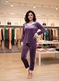 📍 جمله فقط 🤞🤞 تراك نسائي قديفه درجه اوله سعر الدرزن 72  الف 👆     قياس...