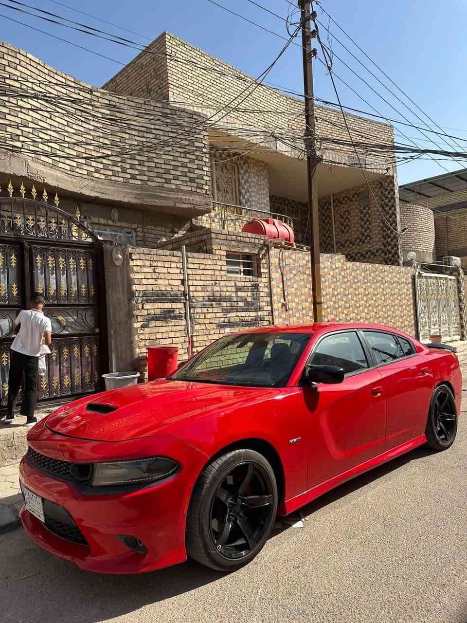 جارجر 2018 ارتي 5700 لون طماطي حادثه تخريب بدون ضربه بيه باب وشويه ب الجاملغ الخلفي فقط رقم بغداد تحويل شرط كير ومحرك وتبريد جاهزه سعر 158 متوازي ع البيع ***********
