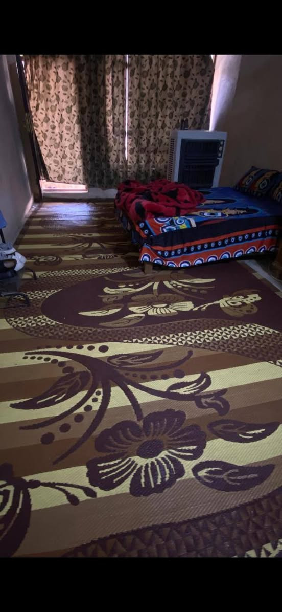 السلام عليكم
بيت في منطقة حي اور خلف السنتر مساحته 80 متر السعر 195 مليون
للاستفسار مع رقم الهاتف: ***********
