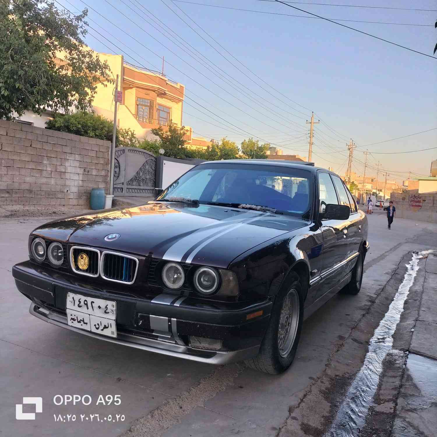 سلام عليكم بي ام 525 موديل 92 سلايت رقم سليماني متهي كير اتوماتيك تبريت ثلج كير محرك  جديده 
سعره 58 و بي مجال بسيط للشراي 
مكان السيارة كركوك ازادي
رقم موبايل *********** كركوك, العراق
