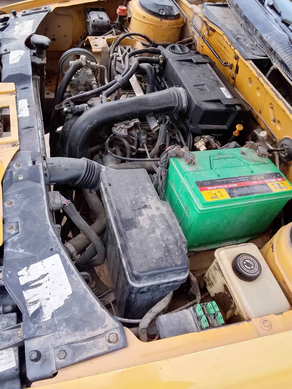 سمند للبيع موديل 11 جاهزه ومكفوله من ضربه والعيب شرعي كير ومكينه بلاد نضاف سعر 33 مكان شطره للاستفسار ***********
