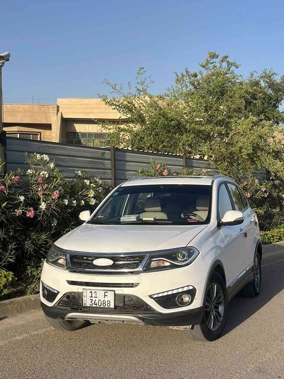 تيكو ٥ 2018
رقم بغداد 
السياره مكينه كير خير من الله 
تبريد ثلج 
السياره مكانين بارد وعندي بيها سونار 
مواصفات 
بصمه تشغيل وابواب 
فتحة سقف 
كشنات جلد 
كشن كهرباء 
اشاير ب المري 
شاشه ابل كارب بلي شادها ٢٥٠$ 
كامره 
حساسات خلفيه 
سستم لدات داخليه شادها ب ١٠٠$ 
مكان سياره بغداد السيديه 
#سعرها٩٢وبيها_مجال
للتواصل على الرقم 
***********

