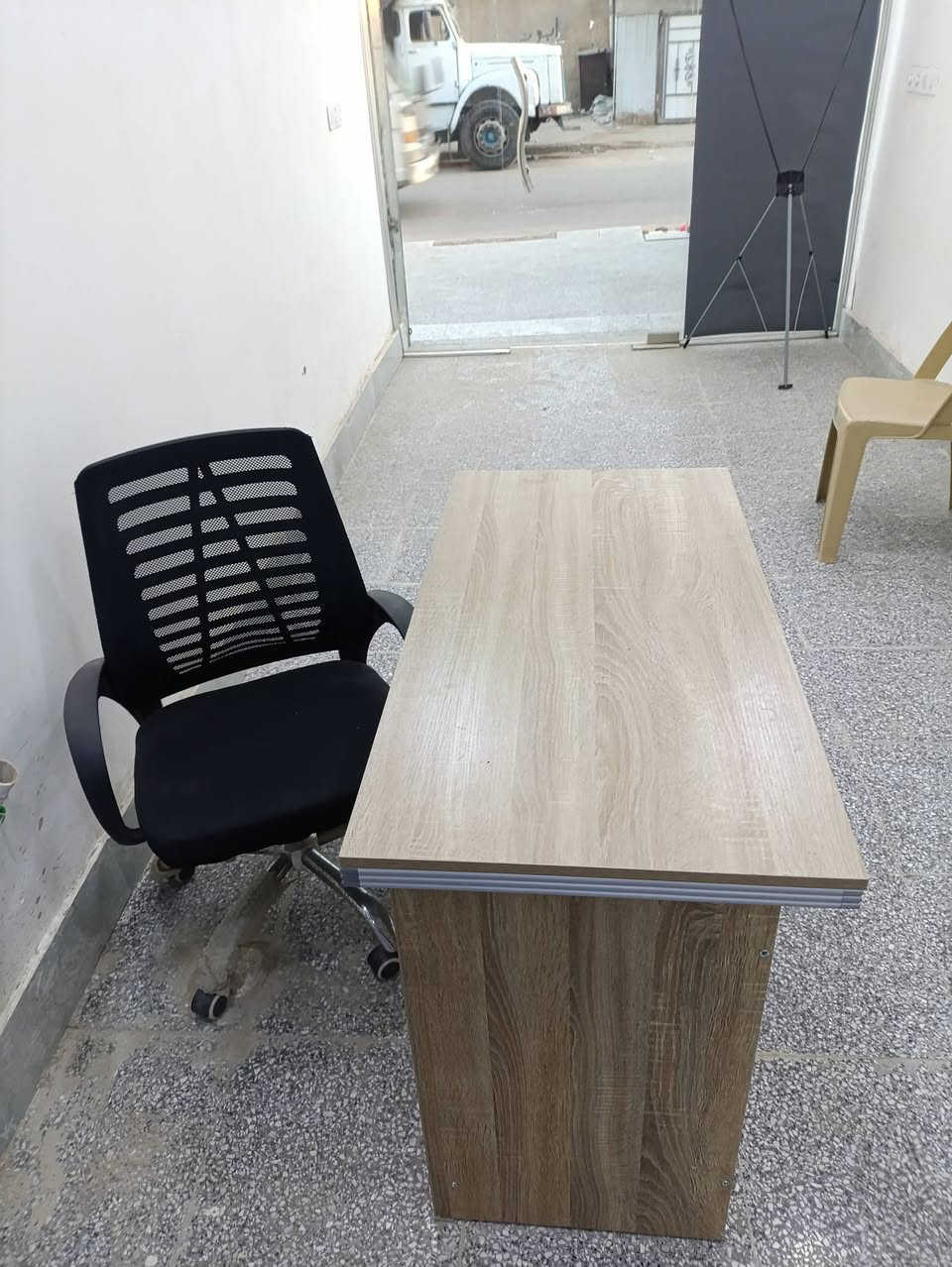 ميز وكرسي عدد ثلاثه للبيع بسعر مناسب


**إذا كنت صاحب هذا الإعلان وتريد حذفه لأي سبب، رجاءا أرسل رسالة إلى الدعم الفني**