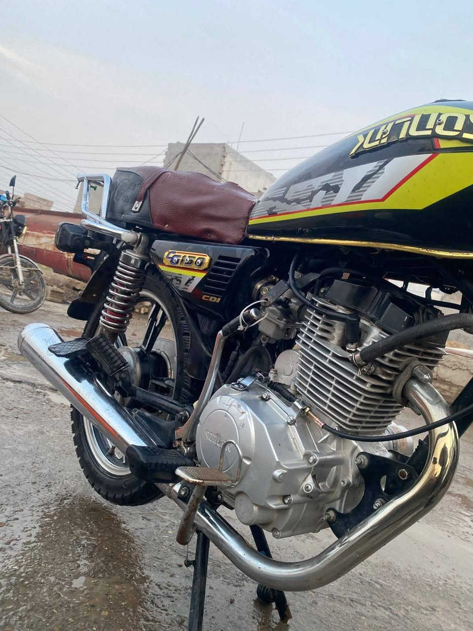 السلام عليكم
دراجه سونك 23 دراجه خير من الله اوراق أصولي مدفوع كمرك دراجه كلشي شغال بيه ما ناقصه شي السعر 600 وبيه مجال حك جيه 
مكاني بغداد المدائن سلمان باك


**إذا كنت صاحب هذا الإعلان وتريد حذفه لأي سبب، رجاءا أرسل رسالة إلى الدعم الفني**