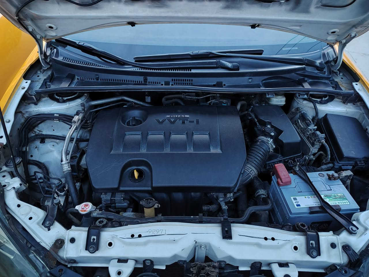 للبيع كورلا 2018 sE بسمي شرط التحويل كير ومحرك شرط نقابة مصفر ضرر بونيد بي مكانين تصفية ويا جاملغ سكن تجاري بدون دواخل بدون ايرباك بدون شاصي السعر 160بيها مجال *********** للاتصال
