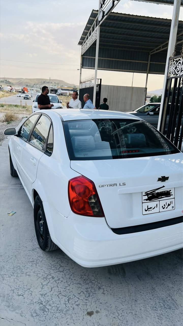 سلام عليكم اوبترا ٢٠١٢ بدون صبغ بدون دعم السياره جديده وجاهزه ما ينرادلها مصرف عليها غرامه ٧٠ الف 
سعرها ٨٠ ومجال بسيط 
***********
