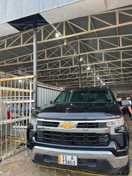 سلفرادو 2023 كفالة عامة
رقم بغداد
باب طويل بدي قصير 
السعر 360 
***********
