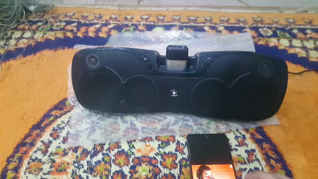 سلام عليكم اسبيكر ماركة لوجتك شحن UAX وياة شاحنة  صوتة كلش عالي او نقي  ٥٠ قفل  متوفر توصيل


**إذا كنت صاحب هذا الإعلان وتريد حذفه لأي سبب، رجاءا أرسل رسالة إلى الدعم الفني**