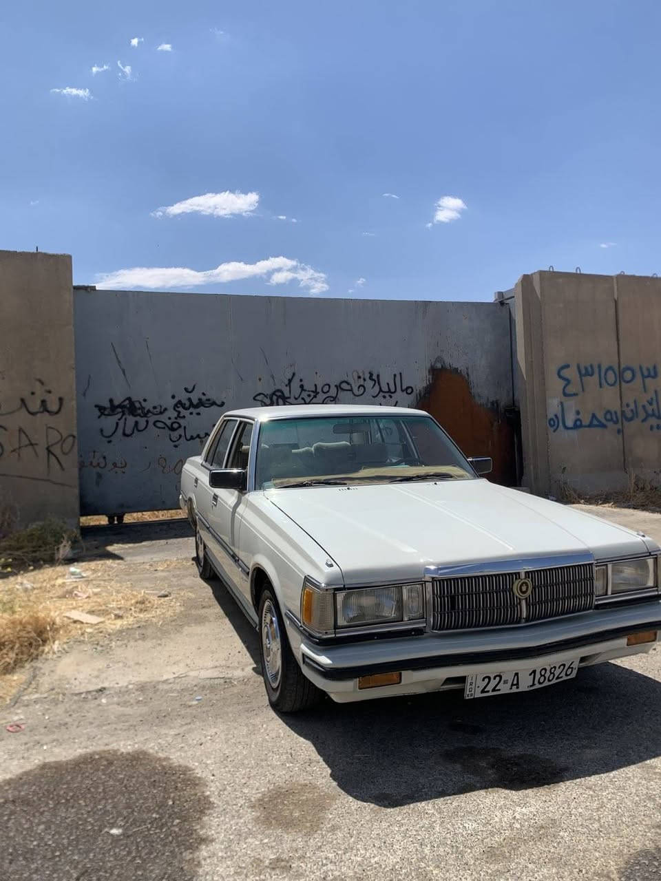 بەناوی خوای گەورە سوپر کراون مۆدیل 1982گیرمکینە بەشەرت لەسەرساغەی بۆیاخ عام بی لیدان بەشەرت سنەوی هەزەی نویە تا2028چرکەی تیانیە سیارەکە هەموو گیانی بەشەرت رەقەمی خاوەنی ***********سحری70محاملە أربيل, العراق
