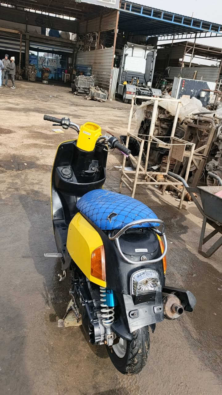 سلام عليكم دراجه بوليس لبيع 350 وبيها مجال وراق موجودة سلف شغال كلشي نضيف بيها تجي تفحص المكان بغداد بسماية رقمي *********** واتساب بي ❤
