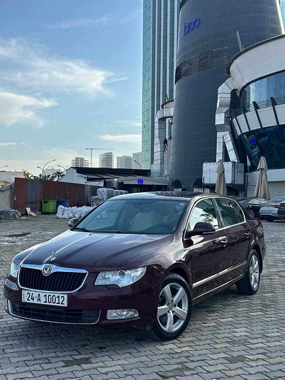 (***********) واتس ئاپی لە سەرە  

Skoda super B 2013 
خەلیجی سفری ئێرەیە 

(نرخی ٧٦ وەرەقە و مەجالیکی کەم) 

سەیارەکە سێ پارچەی سبوخە 
بێ ناوگرتن 
پێشو پشتی کەپسە 
 ئێڕباگی هیچ نەتەقیوە بە شەرت

ڕەقەم و هوزەو فحس و سەنەوی نوێیو تا ٢٠٣٠

مەکینە ٢.٠ تۆڕبۆیە ٤ پستۆن بە شەرت
 
٦ گێڕ مەرخوبە

مواسەفاتی قەپات قەپاتە :-

‏‎١-کوشن هیتەر و کارەبای و جلد 

٢-‏‎ ئاوێنە کارەبای هیتەر و دژە تیشک

‏‎٣-جام پەردە (٣ پە‌ردە)‌ 

‏‎٤-جام کۆنترۆڵ (دادە‌خرێت و دە‌كرێتە‌وە‌ )

‏‎٥-فلچە‌ ئۆتۆ

‏‎٦-سەقف تاقەشەمسی سڵایت
‏‎لە‌ كاتی راگرتن لە‌بە‌ر خۆر ھە‌وای سارد دێنێتە‌ ژوورە‌ وە‌ 
‏‎بۆ ئە‌وە‌ی ناوی زۆر گە‌رم نە‌بێت 

‏‎٧-بەسمە

‏‎٨-ئۆتۆ پارک  (خۆی پارکین دەکات)

‏‎٩-حاسە پێش و دواوە‏

‏‎١٠-سستەمی دژە خلیسکان 

‏‎١١-سستەمی کەمی هەوای تایەکان

‏‎١٢-سستەمی تەواو بونی بەنس

‏‎١٣-لایت زینۆن ئۆتۆماتیک و کلینەر 

‏‎١٤-تەبرید مەرکەزی 

‏‎١٥- ١٠ ئێرباگ  ‏‎

نرخیشی 83 وەرەقە و معامەلە

***********
سەیارەکە لە هەولێرە أربيل, العراق
