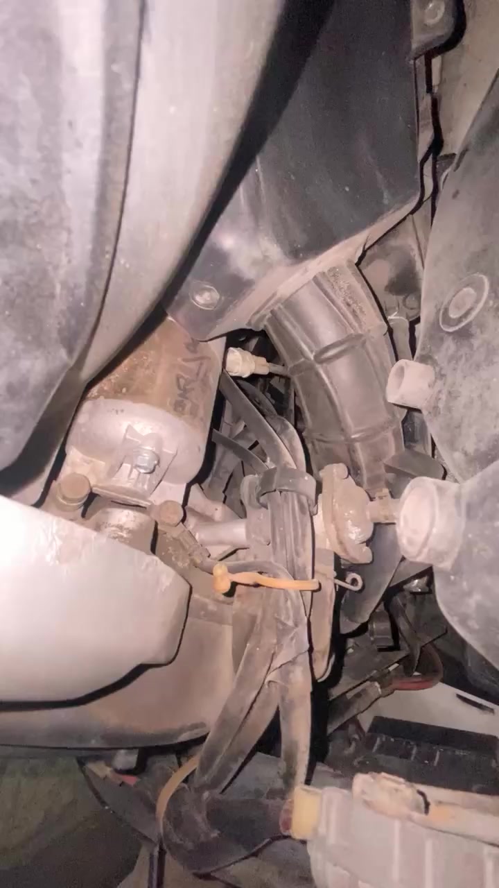 سكنس فحل كابريتير دراجه. صار يومين نازله من. رمبه شوفت عينك جيب فيتر وتعال صار يومين من. نزلتها بس محتاج واريد. ابيعها السعر مليون وربع وبيها مجال مستعجل عليها مكانها زعفرانيه ***********
