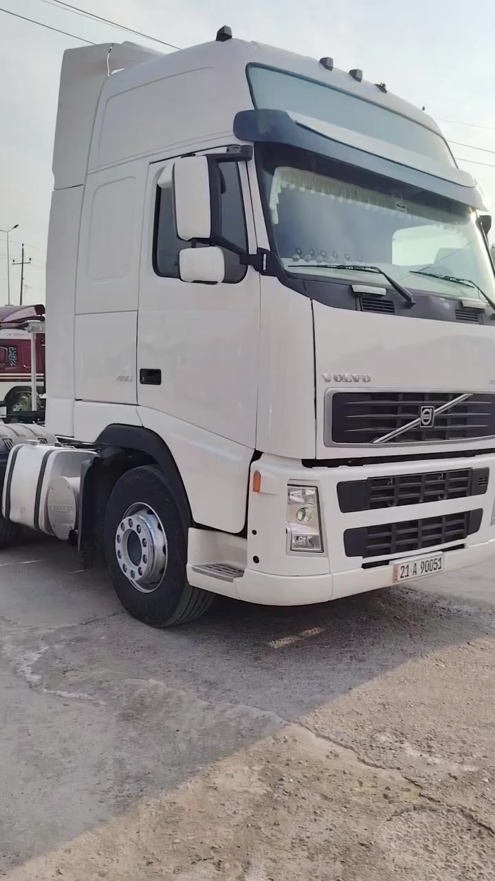 فالفو للبيع 2005 اتوماتيك لابخار ولاتنقيص سنكل سنويه جديده هيه وعربانته مربوطه وراه فلات أوربي مزوج ثلاث دناكير السعر ٢٦٠ بيه مجال المكان بغداد التاجي وهذه رقم الهاتف *********** //***********
