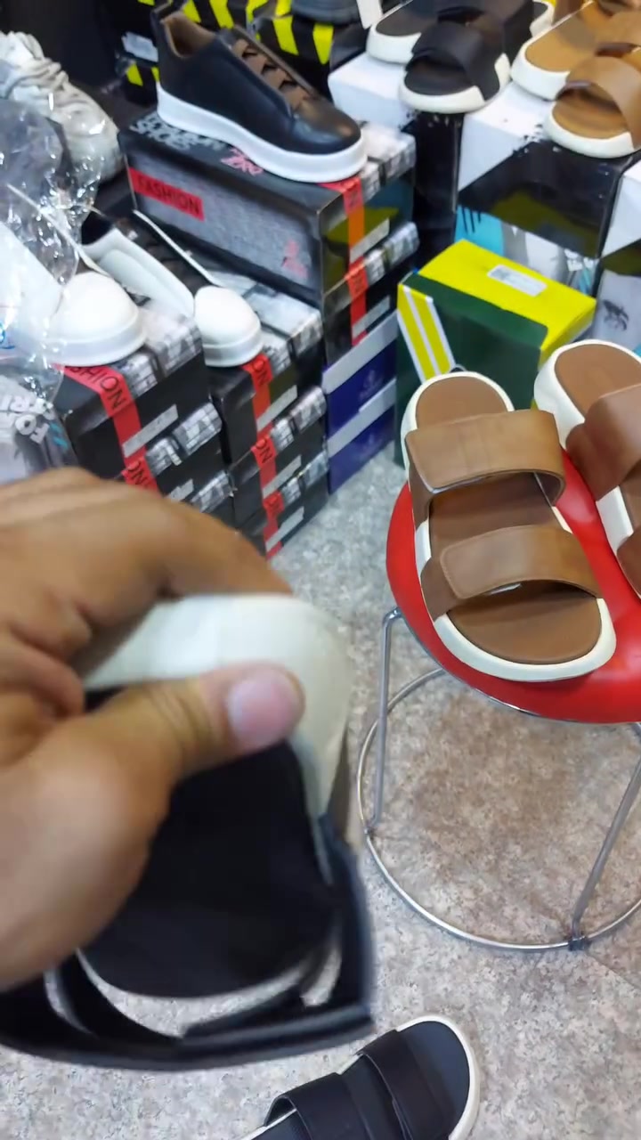 سلبر خفيف ومريح تمشي بي منا للمريخ العنوان بابل_المسيب عمارة النسر محل Black shoes


**إذا كنت صاحب هذا الإعلان وتريد حذفه لأي سبب، رجاءا أرسل رسالة إلى الدعم الفني**