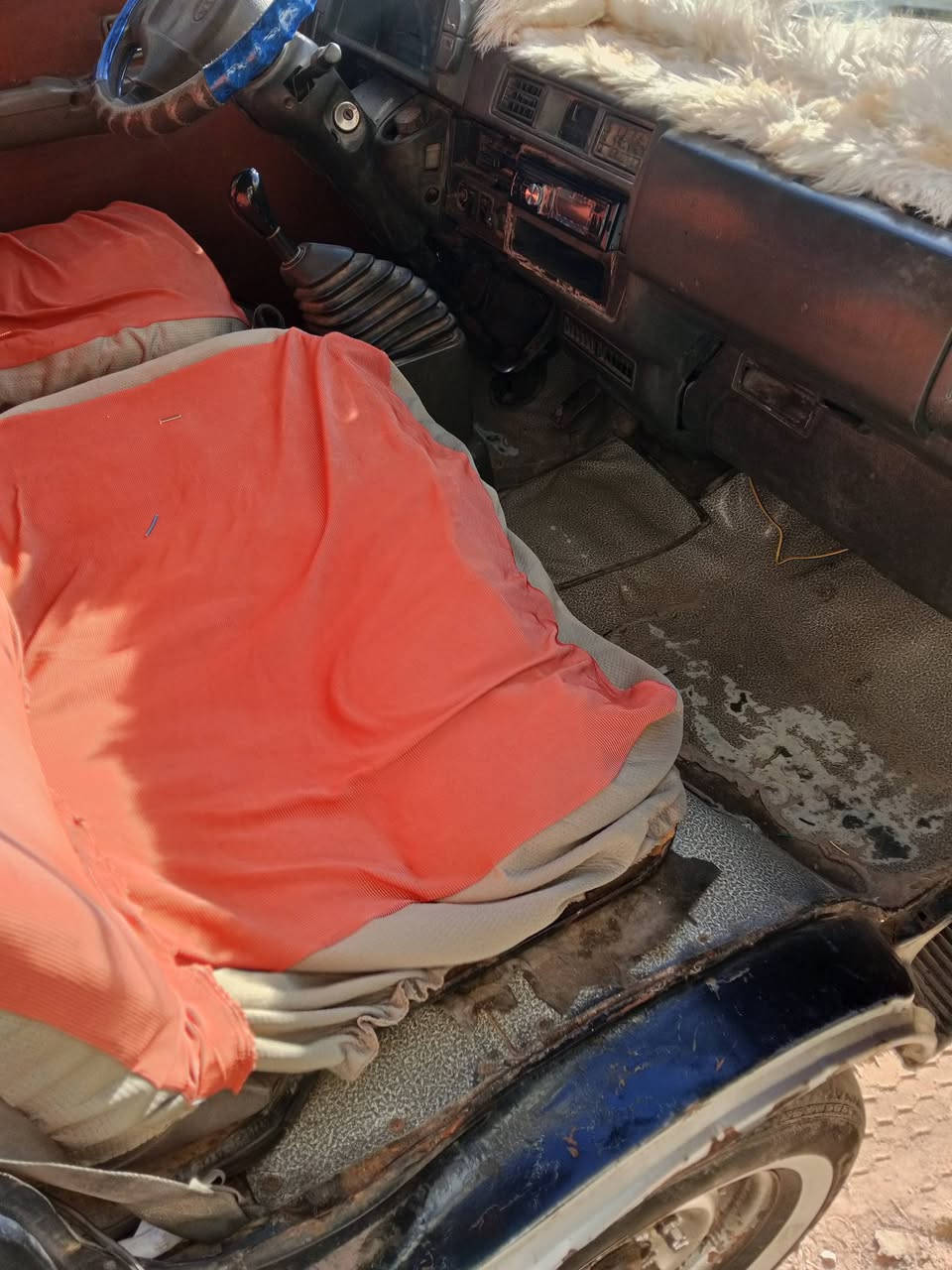 السلام عليكم كيه بسته رقم بغداد احمرسنويه عظم صاقطه 23مكينه كيرحداديه شرط شواصي سليمه غرفه جديده موديل 1995تحويل كبل للشارع ربع ماذب عليه للبيع اومروس السعر 22بيه مجال مكاني كربلاء ***********غرامات هيئه على المشتري عليه تقريبن ٢٠٠الف لك يمي تحويل فقط
