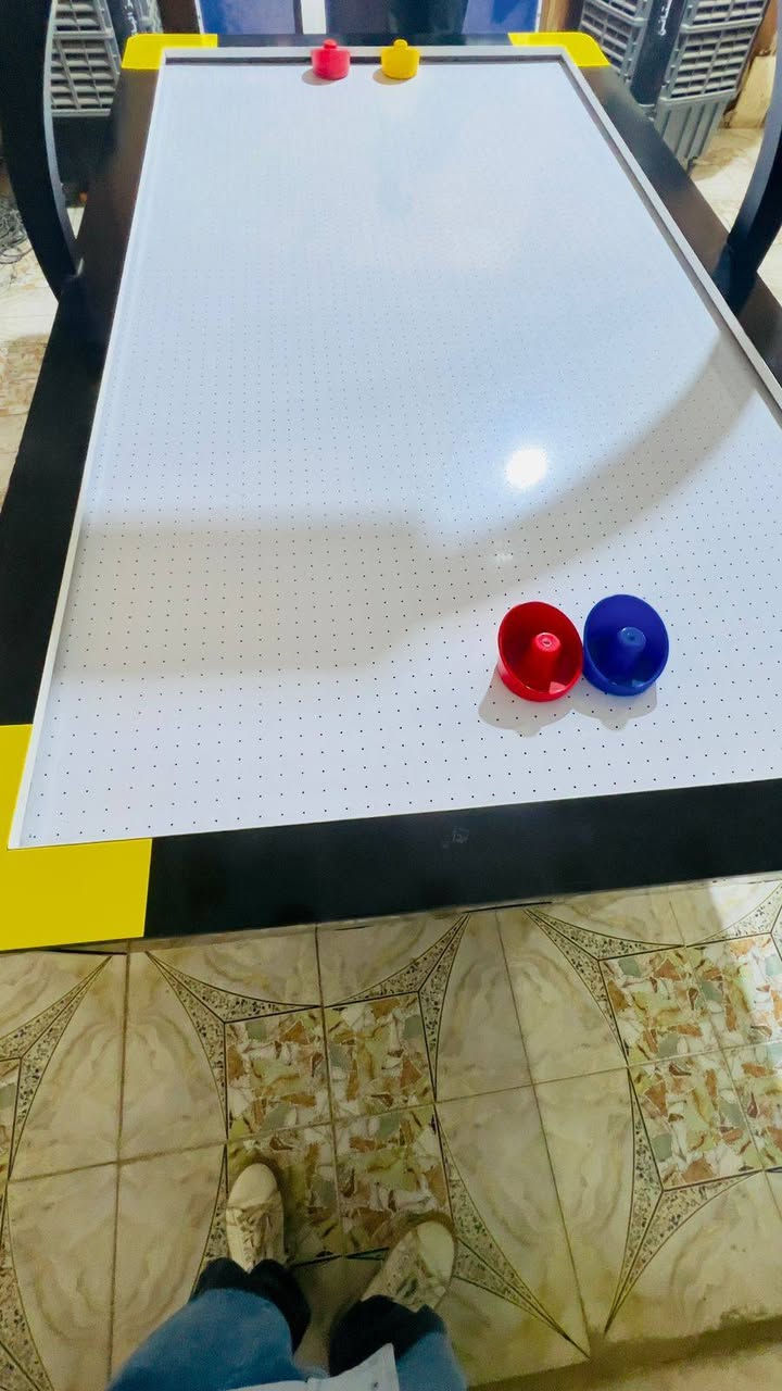 سلام عليكم
هوكي البيع
 دبل مروحه
شاشه اكترونيه
مستخدم شي قليل كلش
السعر1400مليون وربعميه
وبي مجال هاتف***********
