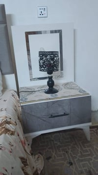 ورحمة الله عندي هاي الغرفه للبيع جديده ستخدام قليل  ٥ قطع ب ٣٢٥ وبيهة ...