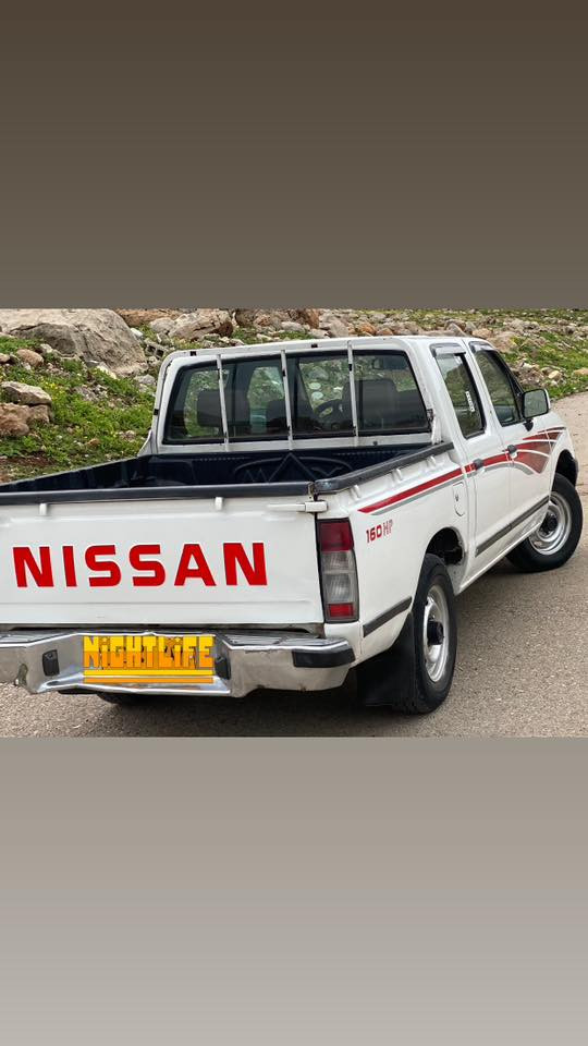 پيكاب نيسان موديل 2002محسن بۆ فرؤشتن ئارمە یەك دینار غەڕامەی لەسەرنیە مەكینە بەخ گێڕو مەكینە بەشەرتی هەمووشتێك  جێ جێ  سبخى هەڵدابوو  پەمپ عام  كراوەتەوە بۆجوانی یەك دووجێ معجونی هەیە ئەگەر نا باقی بەس پەمپە  بؤ جواني بي ده عمو ليدان *********** وەتس ئەپی لەسەرە شوێن سەروچاوە نزیك ڕانیە نرخیشی ٧٧ وەرەقە و مجال
