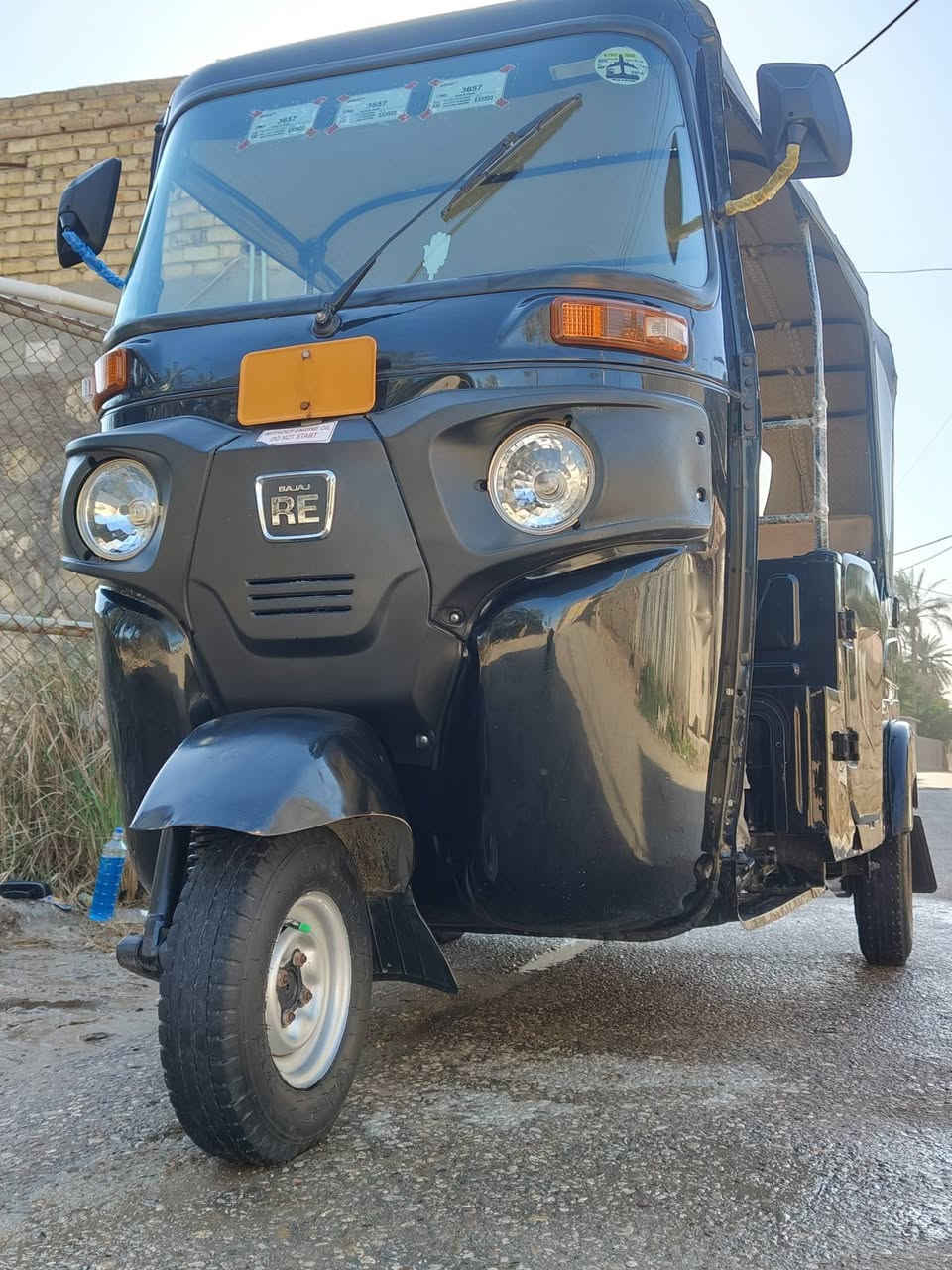 السلام عليكم تكتك موديل 23 شهر 11 اوراق المصطفي بيها ضربه على الجها اليمنا موضحه بالصوره الباقي كفاله محرك واكسن مكاني بابل هاشميه السعر 8.700 وبيها مجال ***********
