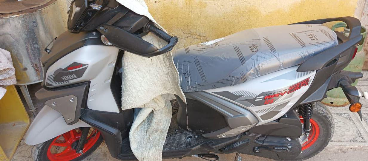 للبيع زت ار23
ماشيه3000 
عنوان سماوه
***********
