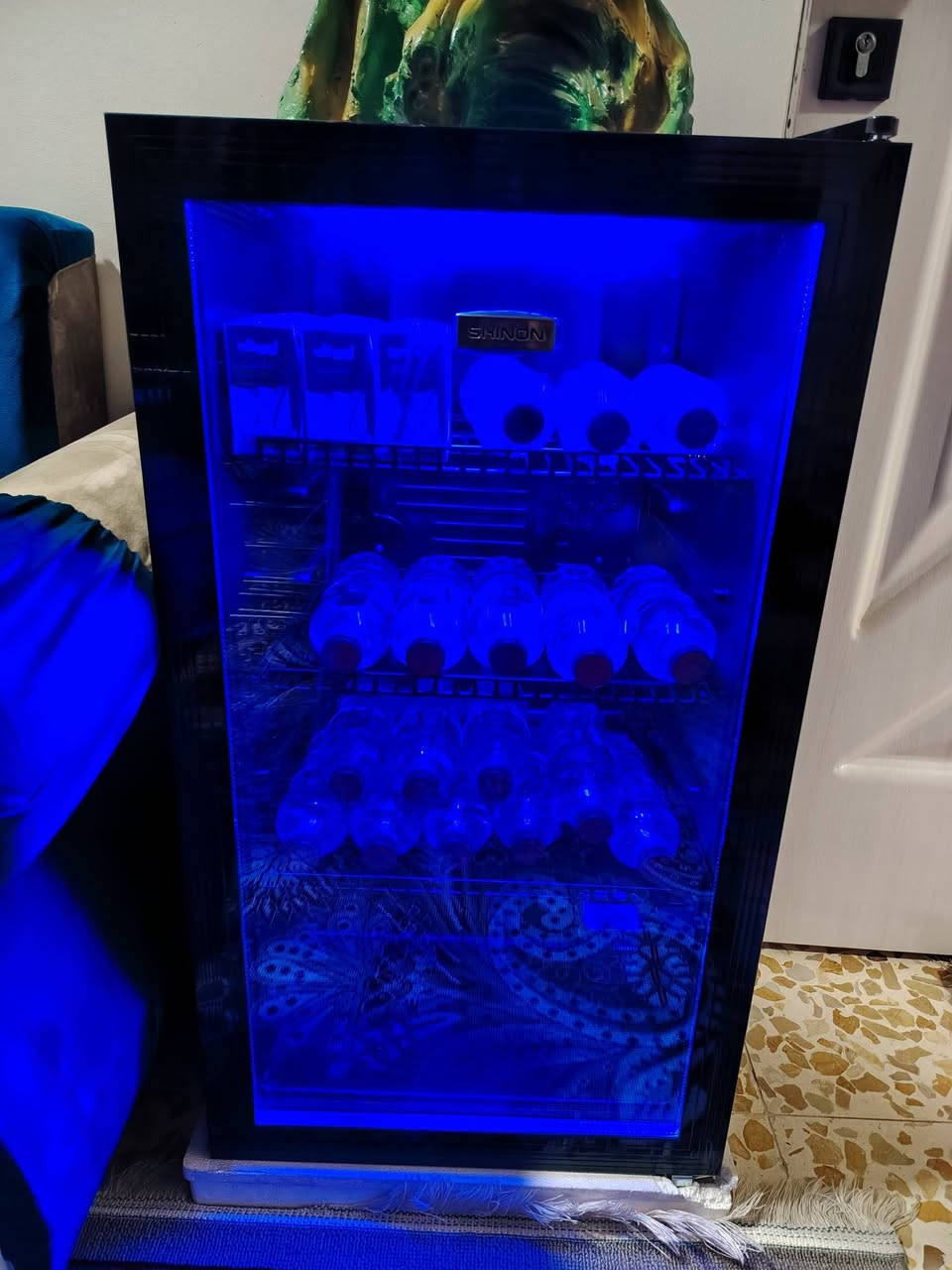 بلازما حجم ٥٥ ماركه جبسون استخدام سبوع ام النت والتطبيقات والماوس الناطق داخل ضمان الشركه  عارظه استخدام قليل داخل ضمان الشركه ديجي ماركه فول مواصفات حجم عملاق ثلاجه ماركه نوال قاصه ما مستخدمه ابد كل الغراض جديدات استخدام ايام ما عدا الثلاجه الحمره تواصل خاص بالتعليقات ما اجاوب.


**إذا كنت صاحب هذا الإعلان وتريد حذفه لأي سبب، رجاءا أرسل رسالة إلى الدعم الفني**