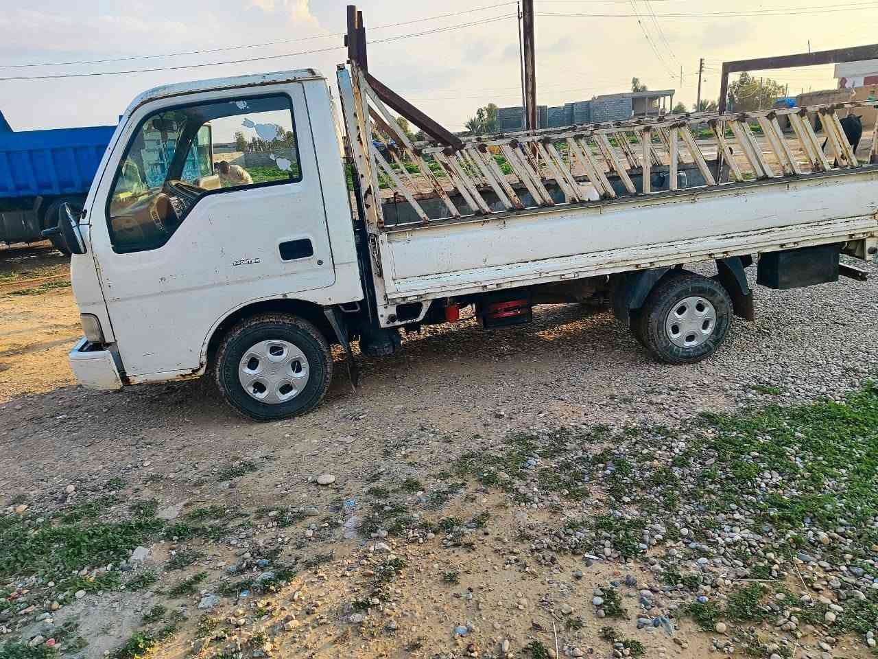 السلام عليكم جبنالكم كيا فونتيرى مالت عمل ومظبطه محرك جديد گير جديد ورقم كركوك الماني سنويه عظم عاج 
تخم تاير جديد كهربائيات كلها شغاله تبريد يعوزه بعظ الملاحظات وتدفئه صيفيه باب قصير وبدي طويل لايروح بالكم بعيد تخيلونها جمسي صدر جديد ومظاف الها ورقه زياده شغل وطلع للعمل وسعر جوى السوگ فقط ب39$ وبيها مجال حگ الجيه اتصل وتدلل ***********
ترى تقريباً هم مكلف بالنشر
