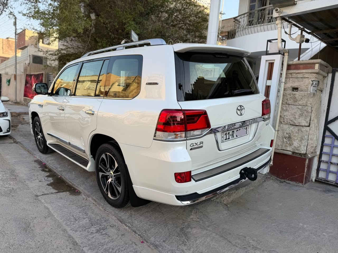 لاندكروز 2021 فطيم اصليه باب اول
رقم بغداد باسمي 

ماشيه ٥٥ الف كيلو 

جديده جدا مكفوله من الصبغ والبارد وكلشي جديد جدا 

كشنات كهرباء 

كشن السائق ٣ حركات

جلد 

محرك ٦ سلندر ٤٠٠٠

والسياره حيل جديده لووووووك وعليها ادامه كامله بالشركه من كلشي 

وكل ملحقاتها وياهه 

السعر ٥٣٨ 

***********
