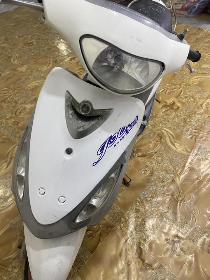 السلام عليكم ماكس منغولي 120 مامفتوحه كلشي شغال بيهه شرط النعومه شلعه ومعدل بلاديه مامتعوبه لاتنقيص ولا تبخير نقصهه بس باتري ضعيف سلف هندر مديل 2005 السعر 750 وبيهه مجال حك الجيه مكاني البصره القبله هـ/***********
