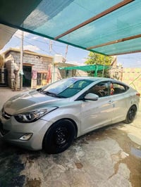 الانترا للبيع موديل ٢٠١١ مكينه ١٦٠٠ السعر ٨٢ وبيها مجال ٠٧٨٨٦٦٦٣٢٤٢