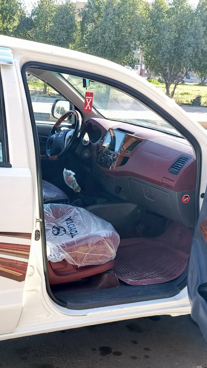 هايلوكس موديل 2014 كير عادي 
مكفوله كفاله عامه ماعدى بارد بسيط 
رقم واسط 
تحويل مباشر مكينه بلاد مامفتوح 
شاصي 19 
اتصل ***********
السعر 190 وبيهة مجال
