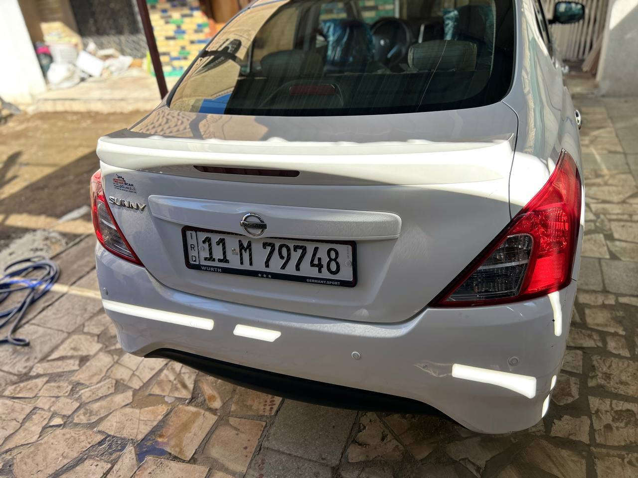 السلام عليكم للبيع نيسان سني مصري 2023
رقم بغداد تحويل ثاني يوم 
المواصفات 
شاشه +كامره 
تبريد قطعتين 
يدات نيكل
ماشيه 64ميل 
تخم تاير خط ابيض جديد 
السعر 110 وبيها مجال بسيط
الاستفسار ***********
العنوان بغداد الزعفرانيه
