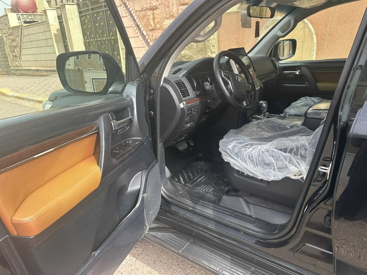 لاندكروز 2019 ماشية 106. الف اصلي8 سلندر 4600  السعر 5 دفاتر


**إذا كنت صاحب هذا الإعلان وتريد حذفه لأي سبب، رجاءا أرسل رسالة إلى الدعم الفني**