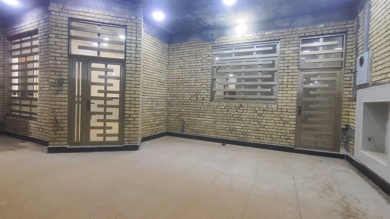 دار للبيع المساحه 200 متر بناء درجه اولى وحديث حي نهاوند 11 ظهر بطاقه الوطنيه رقم الهاتف ***********
