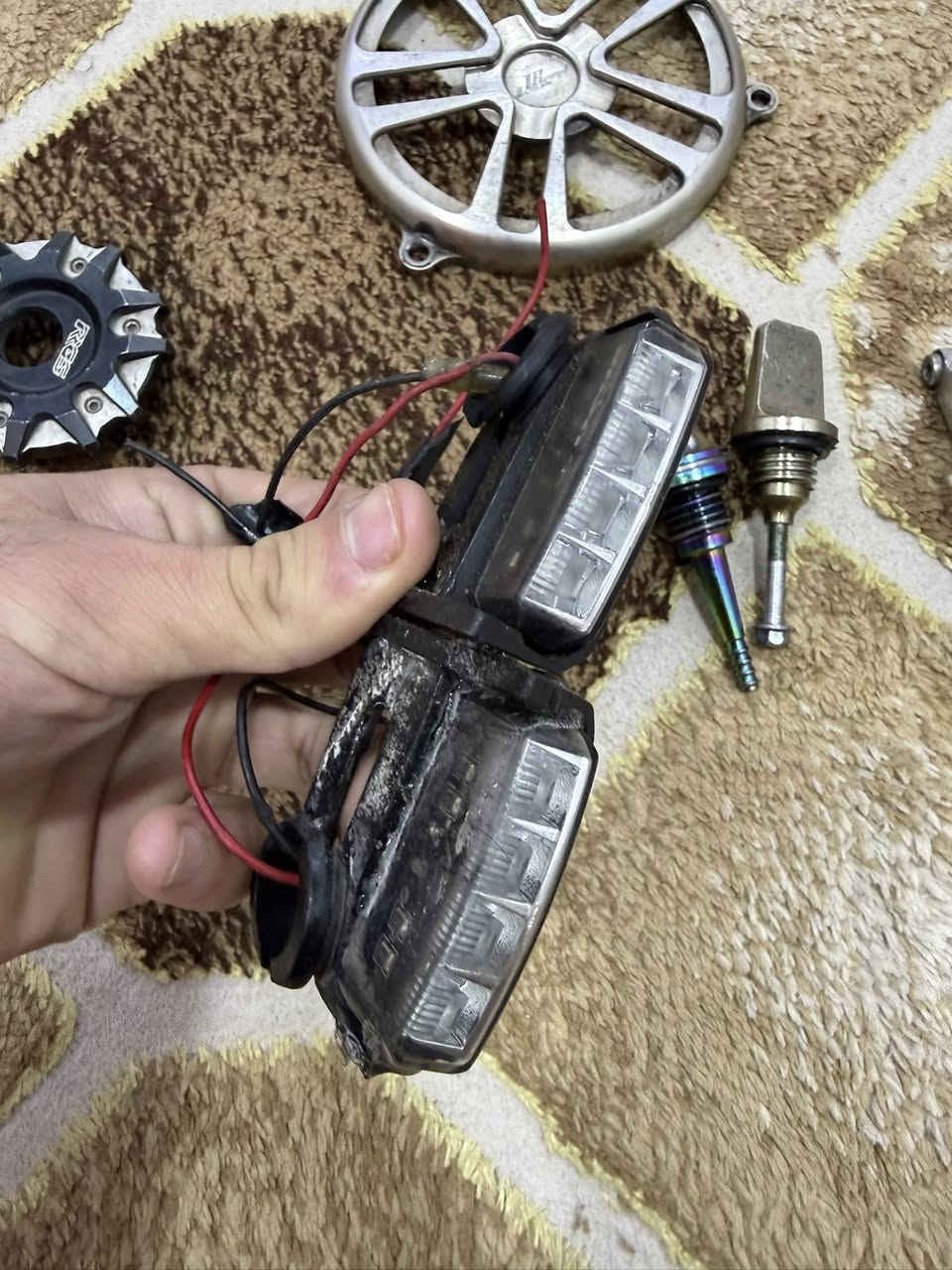 اقراض للبيع ماكس و سكنس اي ستفسار اتصال واساب ***********مكاني بصره توصيل ما عندي كلمن و سعره لحد يصير لوتي
