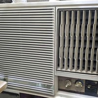 للبيع مكيف جنرال 2 طن  نظافة 95%  ماداخل تصليح أبد  غاز الاصلي تبريد ث...