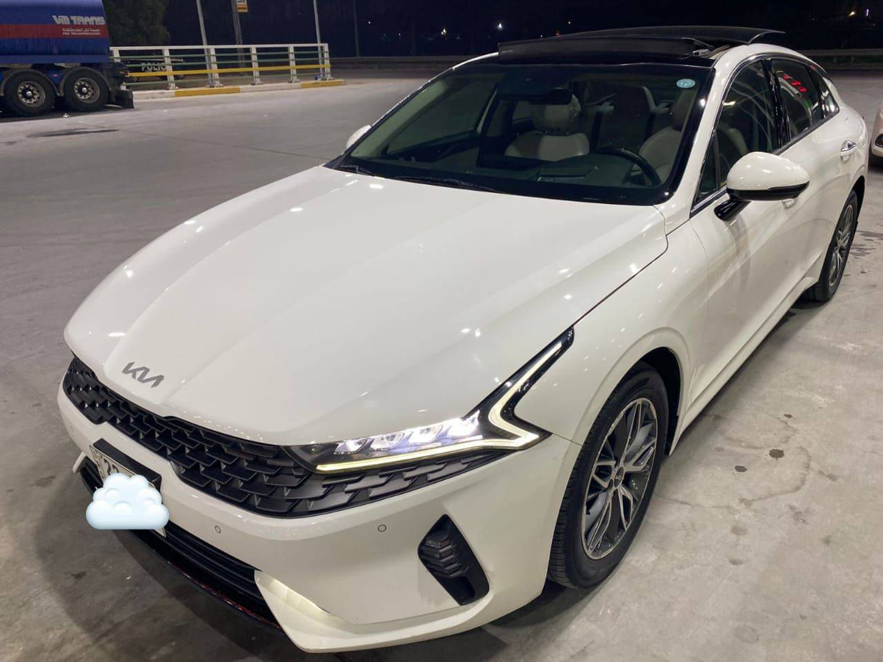 ﷽ 💎
السلام عليكم👋🏻 للبيع (كيا كي فايف Kia K5 2023
وكاله شركة NIM)
✈️مكفوله كفاله عامه 
🔥مُغلفه PPF بالكاملل داخل وخارج وجام وصندوق وشبكه اماميه للحفاظ على الراديترات🔥 
📍فوللللل مواصفات تجي مواصفات خاصه
📍 داتا شو
 📍خزن ميموري 
📍عداد ديجتال
 📍اربع كامرات
📍 ثنين كراسي كهرباء
📍 تشغيل عن بُعد 
📍بكلايت كُله LED 
📍داخل جلد لونين 
📍كشنات تدفئه تبريد 
📍اوتو هولد 
📍ترحيب عند الاقتراب 
📍5 انظمة قياده 
📍مري شفط 
📍قطعتين تبريد 
📍محرك 2500cc Smart المحرك الذكي 
📍هاند بريك بصمه ((P))  
📍 ماشيه 75000KM 
📍السعر 22700$وبيها مجال 
📍 الموقع بغداد 
📲***********
📞***********
ومن الله التوفيق 💎
