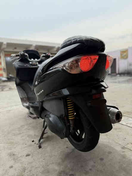 للبيع فورزه 0/9 مكاني زعفرانيه رقم*********** فول مواصفات جيب وياك 10 فيتريه وين ما يعجبك روح بيه أورق كامله درجه حلوه معنة كلمه كهربائيات كامله سعر 950
