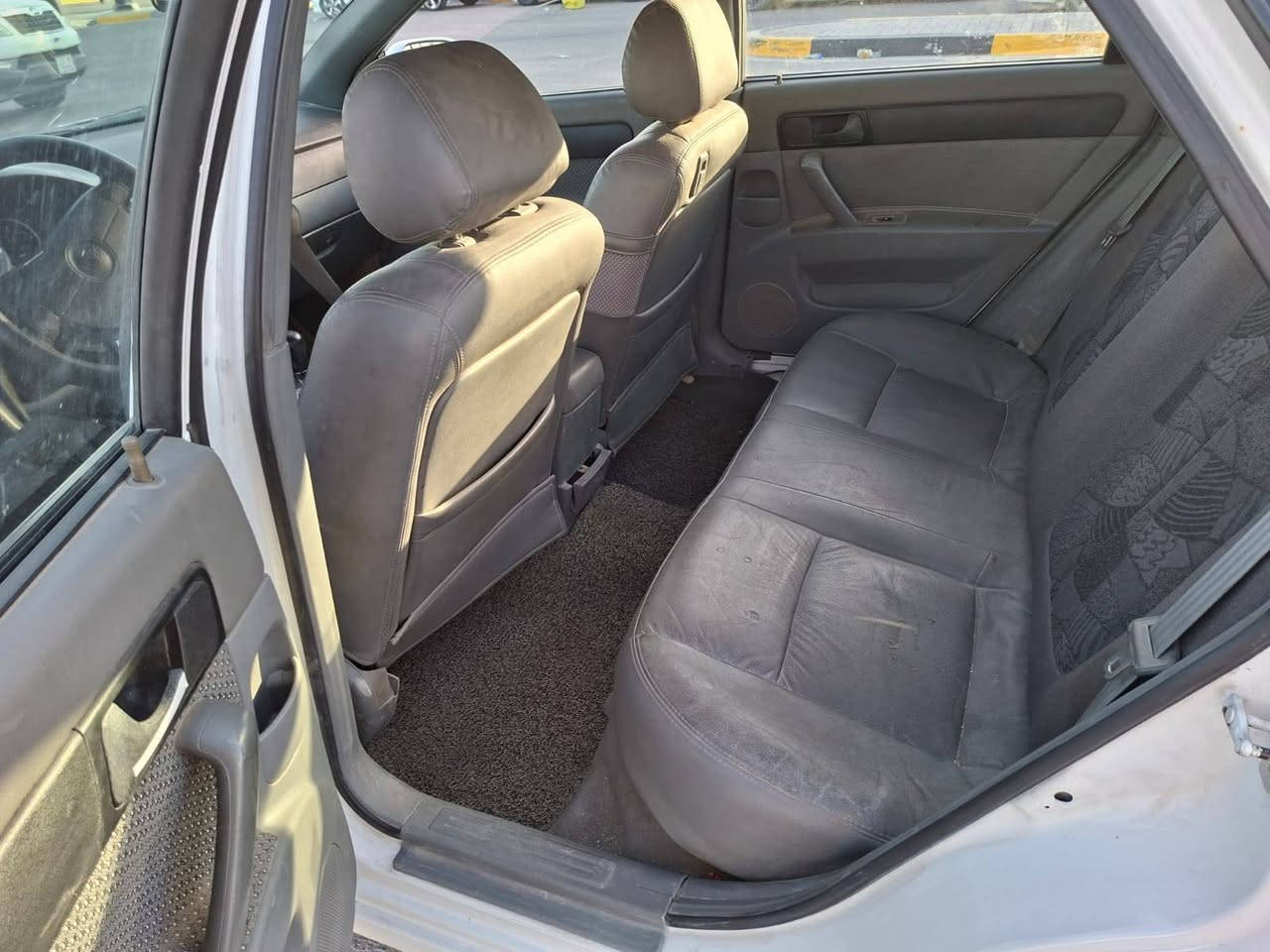 السلام عليكم اوبتره مديل 
١٢ مصبوغه احزام جماليه العنوان بصره  سعر ٧٧ اتصل على هاذ الرقم ***********
