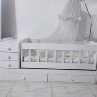سرير اطفال • سرير اطفال مستخدم • سرير اطفال كبير • سرير اطفال مع ناموس...