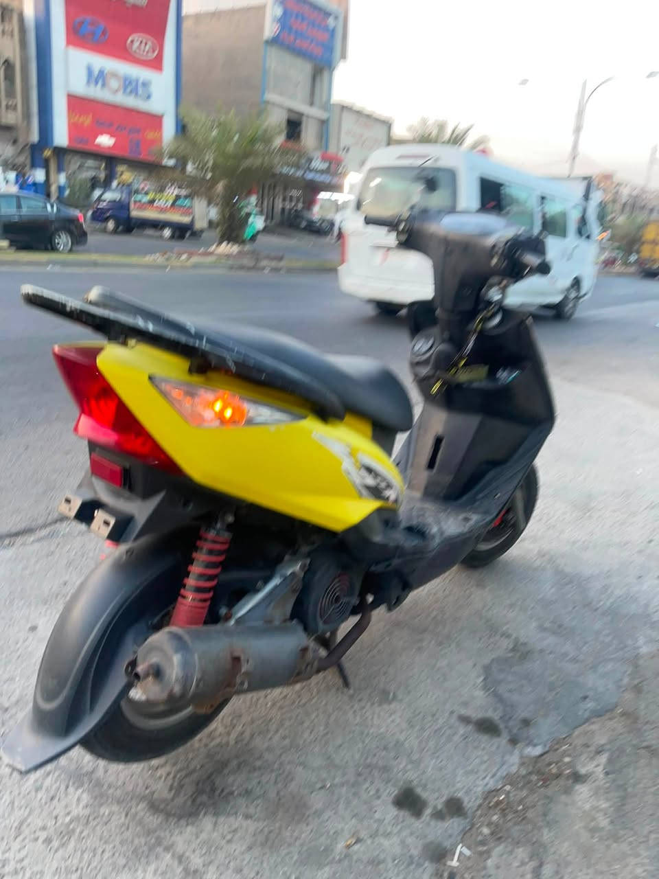 سلام عليكم حبايب ثعلب كلهه بلاديه جديده  مكينه وكابريتر وسلف  كله بلادي  نكره سلف الدرجه يرادلهه ملاحضات قمجي مال سرعه ومال بانزين بس رايدهه ب650 وبيهه مجال   مكاني جامع براثا شارع حيفا متواجد ***********
