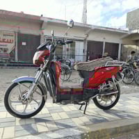 دراجه شحن للبيع فحص بطاريات السعر ٢٥٠ وبي مجال بسيط رقم واتساب 0787975...