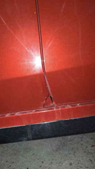 كيا فورتي وارد امريكي  موديل 2023 (GT LlNE)
محرك 2000 دوش 

رقم بغداد - بسمي 

فول موصفات سلايت فتحه سقف بصمة 

شاشه كبيرة لمس -- رادارات امامي خلفي 

بصمة ابواب 

 بصمة تشغيل عن بعد تحكمات سترين اوكس كار بلي

 مابيهة حادث بس دعامية المامية مفتوحة ومشدوده امريكة 

مكفوله من الدواخل تكم - شاصي - ايرباك 

السياره جديده وكاملة موصفات ال جي تي معروفه 

 ماشيه 30ميل  --  تحويل ثاني يوم مكان السيارة بغداد 

السعر _178وبيه مجال  ورقه 

رقم ***********وتساب
