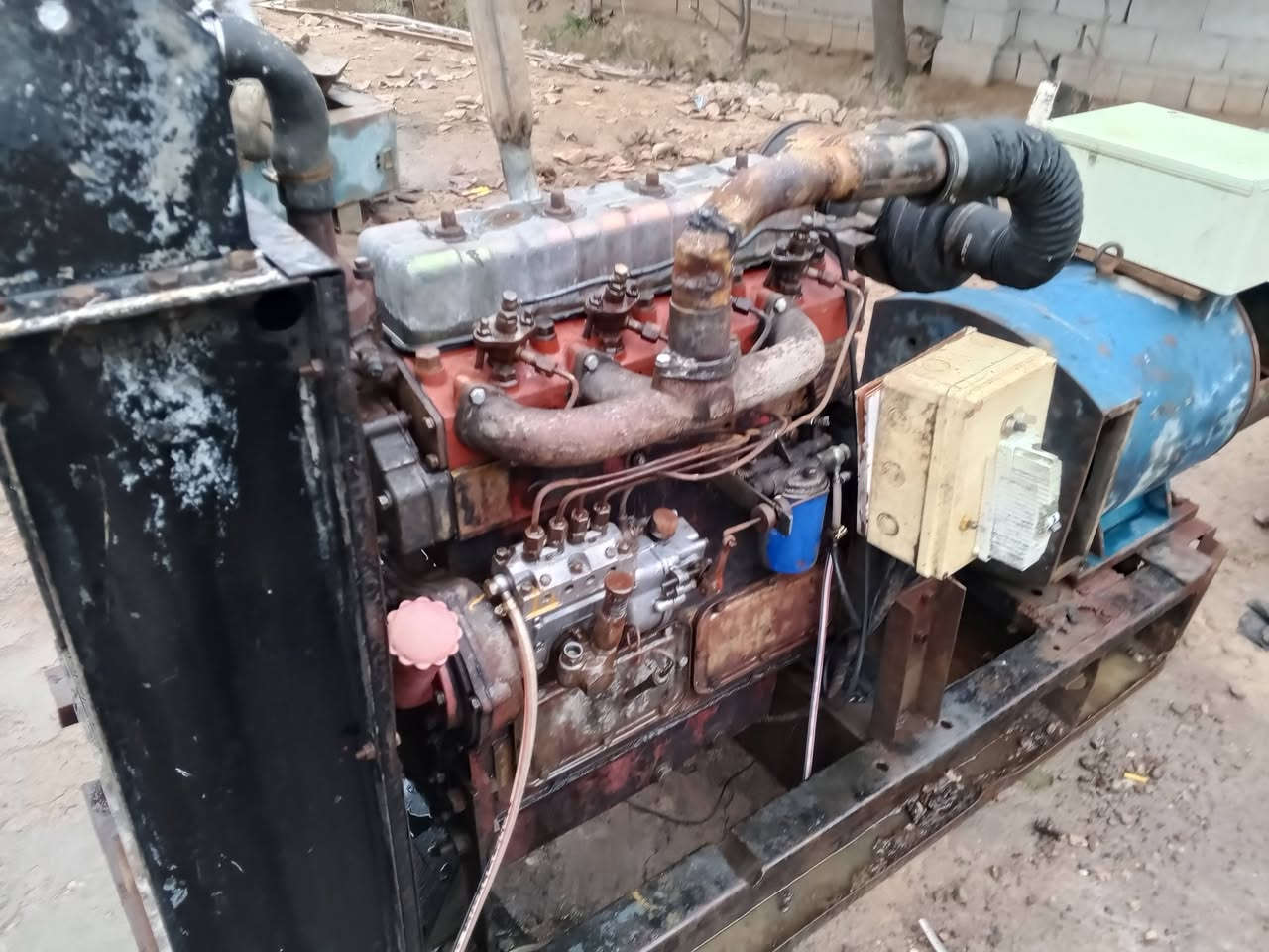 مولد بيركز 4بستم توليد 50كيفي سغال شرط ع الفحص المكان ديالى ***********
